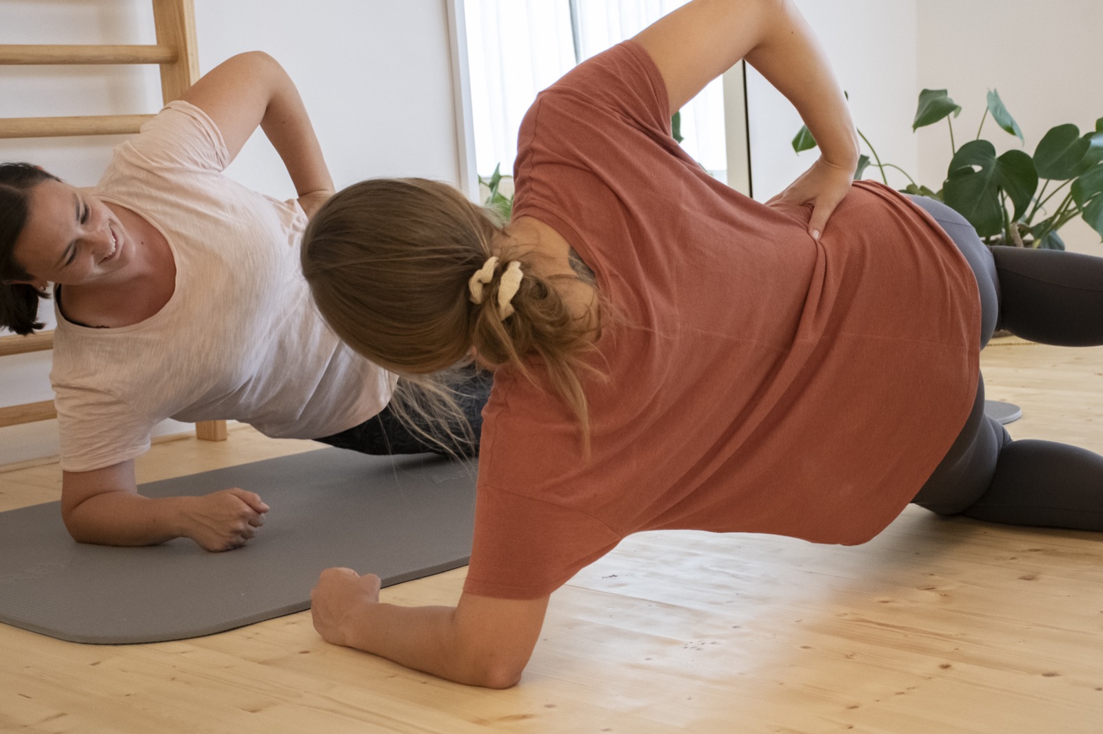Physiotherapeutisches Training mit angeleiteter Übung